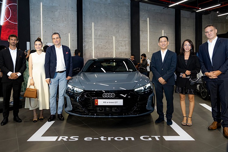 Audi Charging Lounge Sai Gon se sac mien phi cho xe dien Audi nam 2023