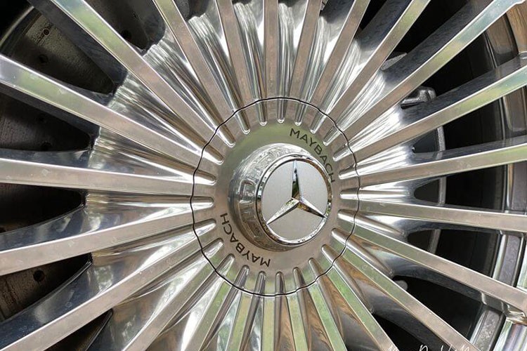 Mercedes-Maybach GLS 600 hơn 11 tỷ của ông Lê Thanh Thản có gì? - Hình 5 Mercedes-Maybach GLS 600 hon 11 ty cua ong Le Thanh Than co gi?-Hinh-5