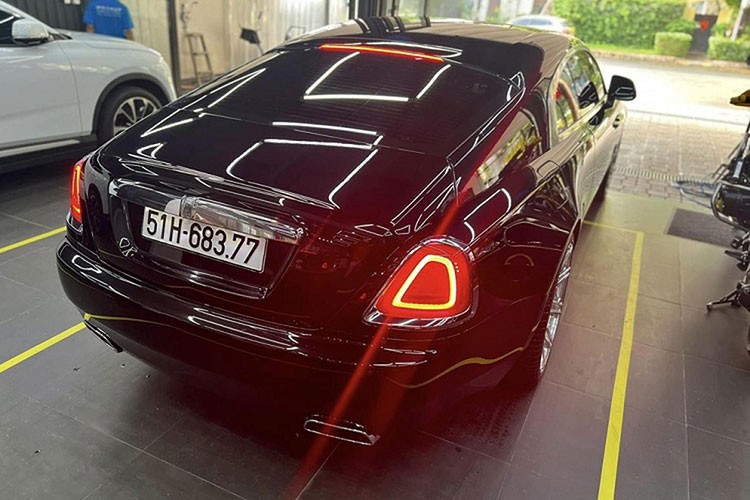 Rolls-Royce Wraith cua Cuong Do la da co chu, gia 17,6 ty dong-Hinh-8