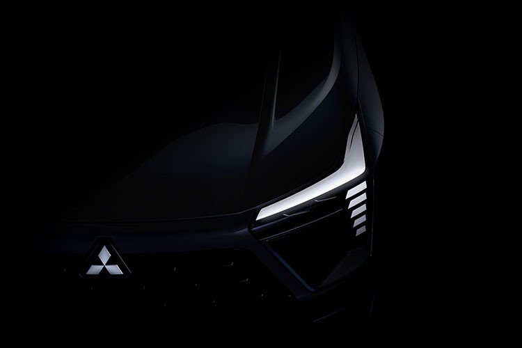 Mitsubishi XFC 2024 ban thuong mai 