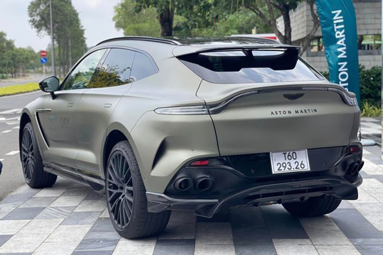 Aston Martin DBX707 hon 21 ty tai Viet Nam, SUV manh nhat the gioi-Hinh-2