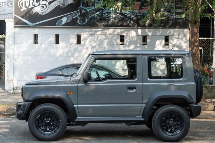 Suzuki Jimny gia du kien tu 790 trieu tai Viet Nam, sap mo ban?-Hinh-2