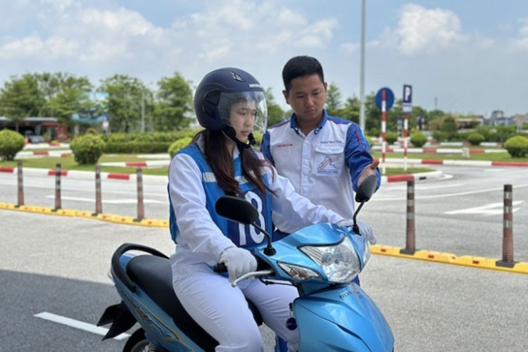 Honda Viet Nam huong toi trung hoa carbon vao nam 2050