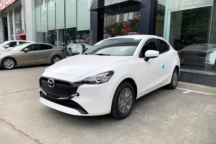 Dai ly nhan coc Mazda2 2023 tai Viet Nam, tu 429 trieu dong?-Hinh-10