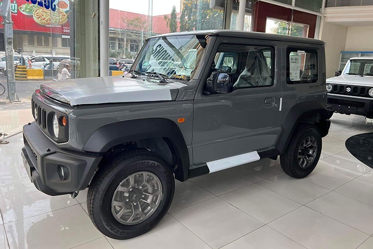 Suzuki Jimny 2023 da ve Viet Nam, lo gia ban tu 789 trieu dong?-Hinh-8