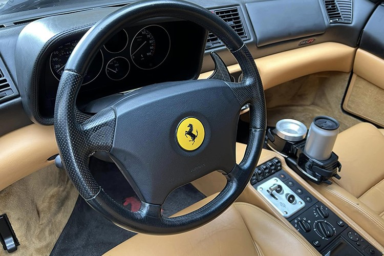 Ferrari F355 Spider - 