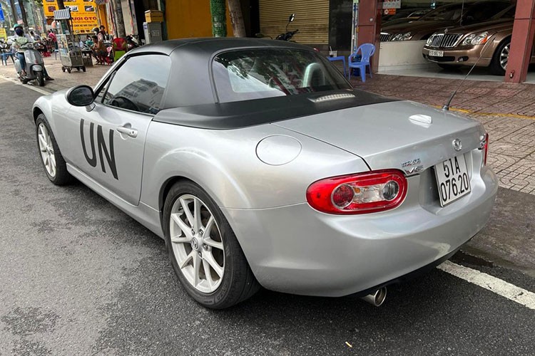 Mazda MX-5 Miata hon 1,6 ty co gi ma 