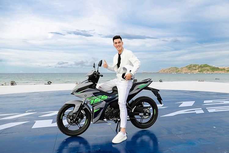 Bo 3 “debut” cung ong hoang con tay Yamaha Exciter 155 VVA ABS 2023-Hinh-3