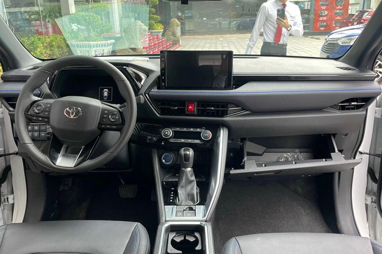 Toyota Yaris Cross bat ngo duoc giam 55 trieu tien mat de keo khach-Hinh-2