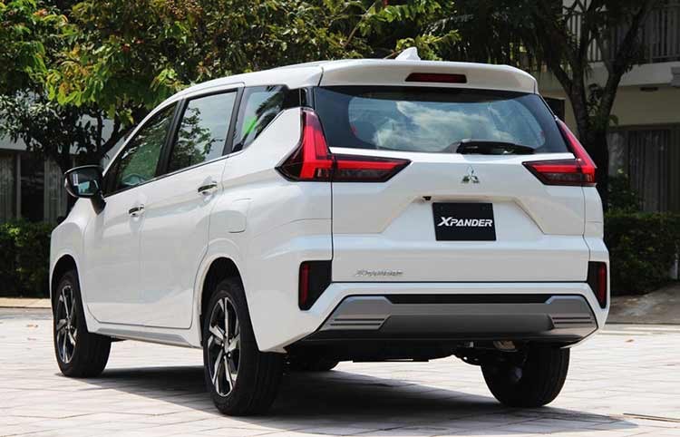 Mitsubishi Xpander van la 