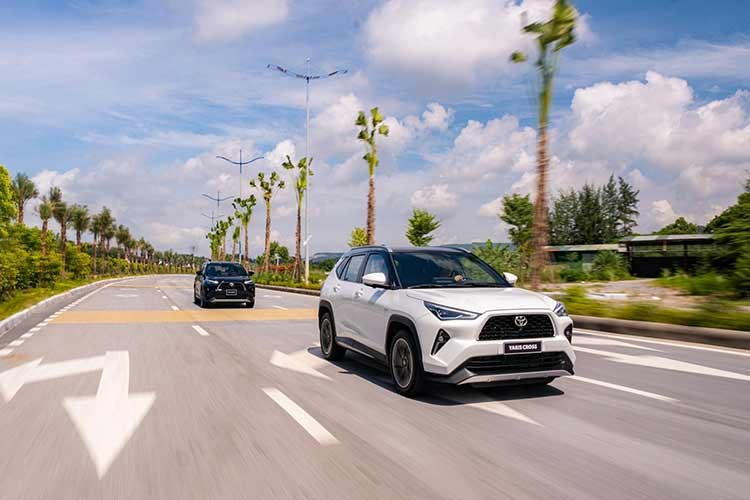 Toyota Corolla Cross dang e the tham, doanh so kem ca Honda HR-V-Hinh-10