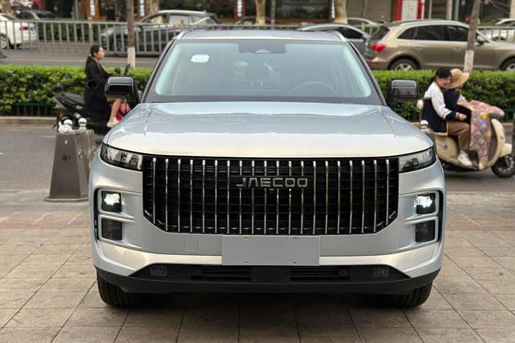 Can canh Chery Jaecoo 7 SUV 