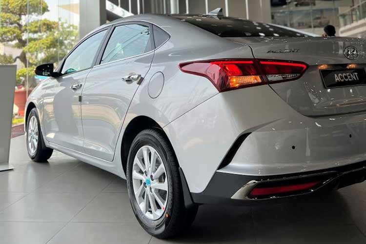 Honda City, Toyota Vios va Hyundai Accent - xe nao dang re nhat?-Hinh-8