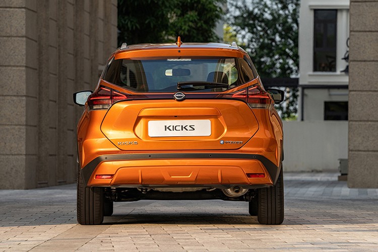 Nissan Kicks e-Power giam 173 trieu, dua doanh so voi Yaris Cross HEV-Hinh-3