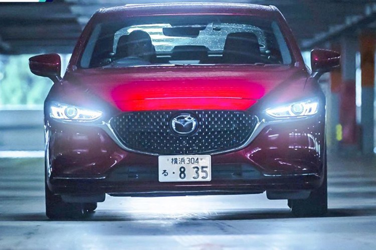 Mazda6 sap bi khai tu o que nha, Honda Accord rong 