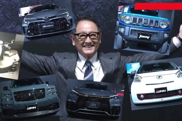 View - 	Chủ tịch Toyota mua Suzuki Jimny cũ trưng bày tại triển lãm xe độ
