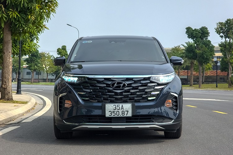 Hyundai Custin – MPV xung dang voi muc gia duoi 1 ty dong-Hinh-4