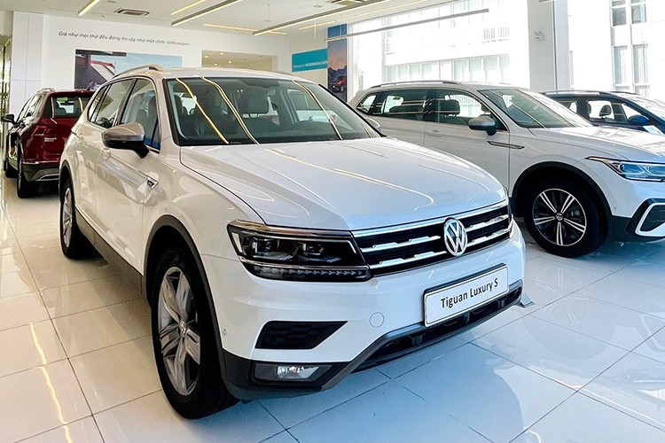 Volkswagen Tiguan tai Viet Nam lai giam gia 