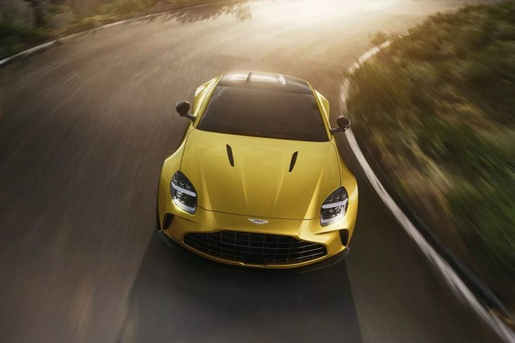 Aston Martin Vantage 2025 trinh lang, dong co V8 manh 656 ma luc