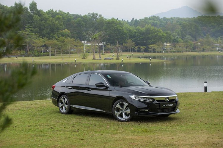 View - 	Honda City và CR-V mới tại Việt Nam bất ngờ xả kho giảm giá sốc