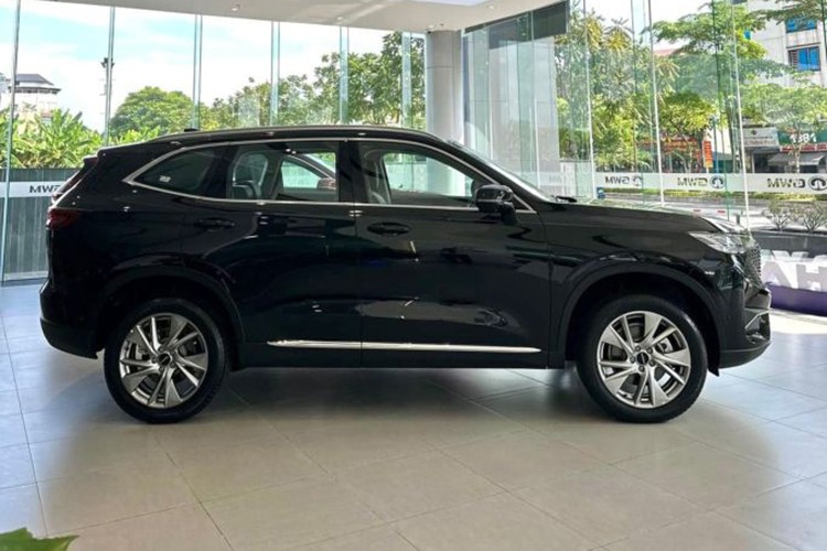 Haval H6 tai Viet Nam tiep da giam gia toi 115 trieu dong-Hinh-2