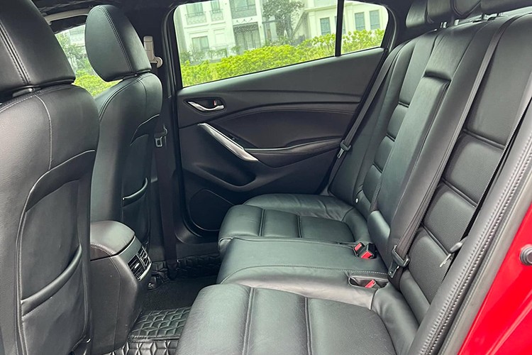 Có nên mua Mazda6 2018 cũ tại Việt Nam giá từ hơn 400 triệu đồng? - Hình 7 Co nen mua Mazda6 2018 cu tai Viet Nam gia tu hon 400 trieu dong?-Hinh-7