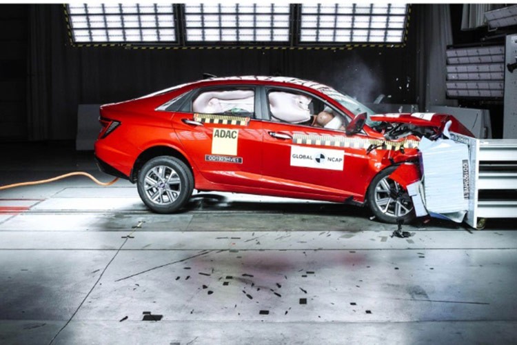 Hyundai Accent 2024 dat chung nhan 5 sao tu Global NCAP