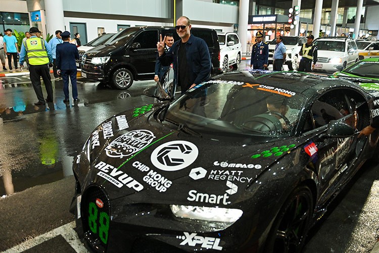 Dan sieu xe tram ty cua dai gia Campuchia don nha sang lap Gumball 3000-Hinh-3