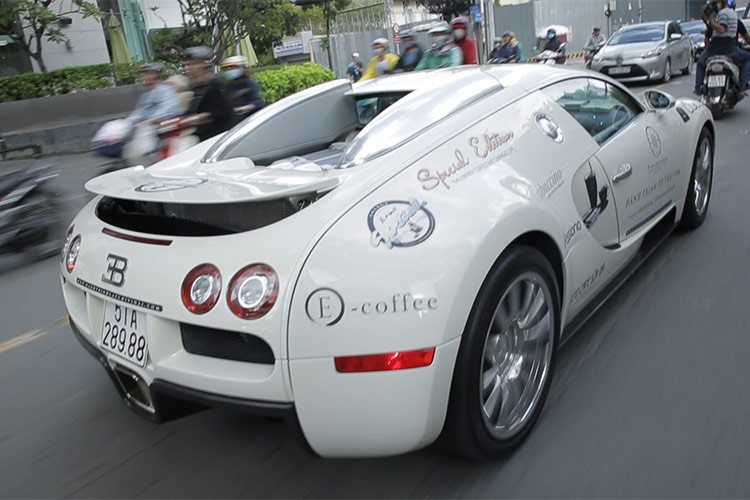 Bugatti Veyron gan 50 ty, doc nhat Viet Nam cua 