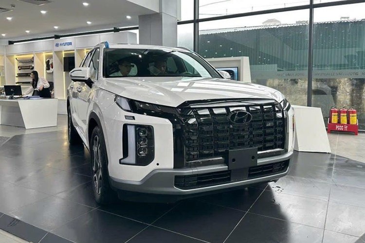 Gia xe Hyundai Palisade giam soc toi 150 trieu tai dai ly Viet