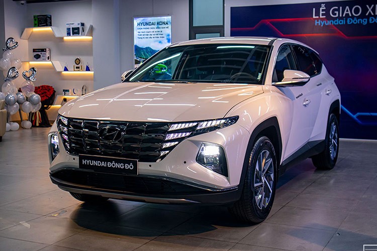 Hyundai Tucson don kho giam hon 30 trieu, cho don ban 2025