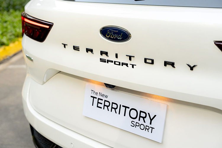 Ford Territory Sport 2024 ra mat Viet Nam, tu 909 trieu dong-Hinh-4