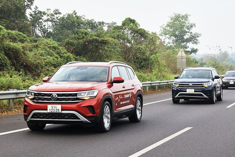 Volkswagen Teramont, Teramont X va Touareg giam toi 500 trieu dong-Hinh-2