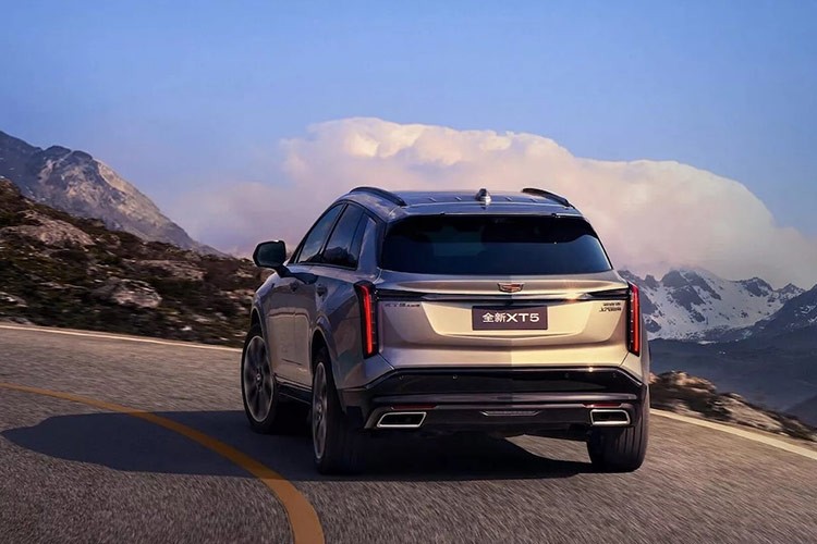 Cadillac XT5 2025 tu 973 trieu tai Trung Quoc, khien dan My 