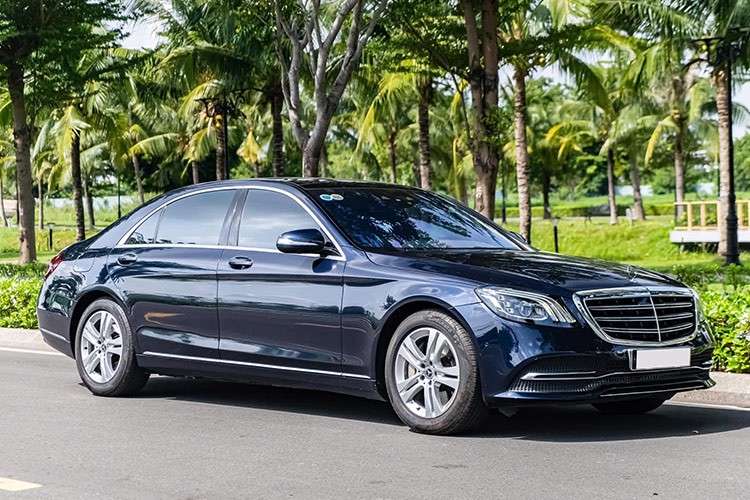 Mercedes-Benz S450 2018 re bat ngo, chua den 2 ty o Ha Noi