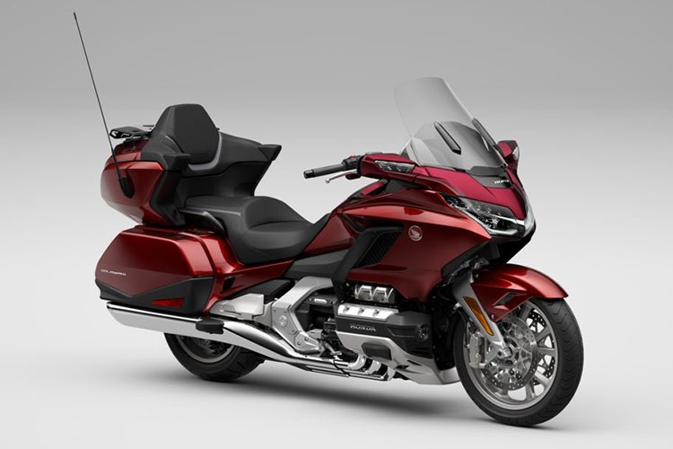 Honda Goldwing 2024 hon 1,2 ty tai Viet Nam dat ngang SantaFe moi