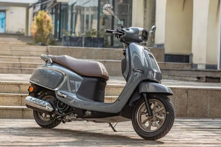 Suzuki US125 2024 - xe ga dep nhu Vespa gia chi 35,6 trieu dong