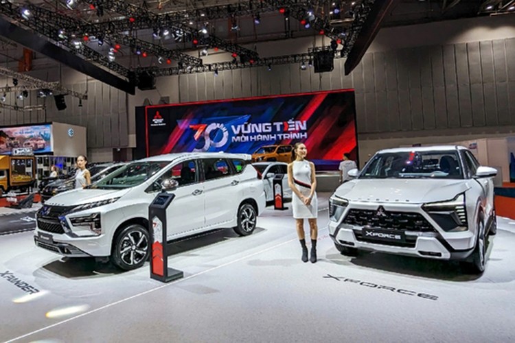 Mitsubishi Motor Viet Nam mang dan xe 