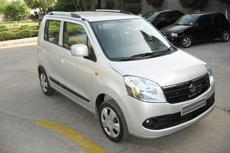 Tang le Suzuki Maruti Wagon R 14 tuoi, ca nghin nguoi tham du-Hinh-4