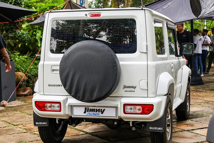 Suzuki Jimny Arctic 