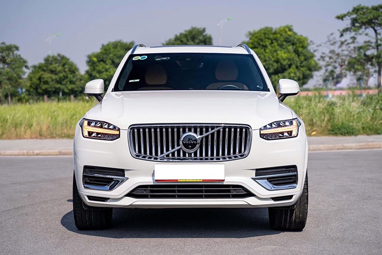 Volvo XC90 hybrid 3 nam tai Viet Nam, chu nhan 