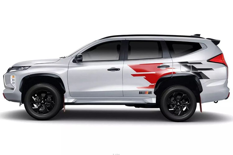 Mitsubishi Pajero Sport 