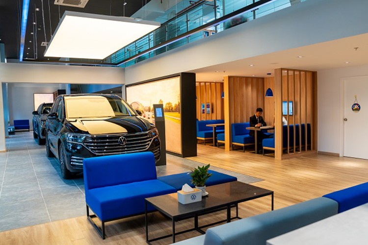 Volkswagen Viet Nam khai truong Showroom City Store tai TP HCM-Hinh-3