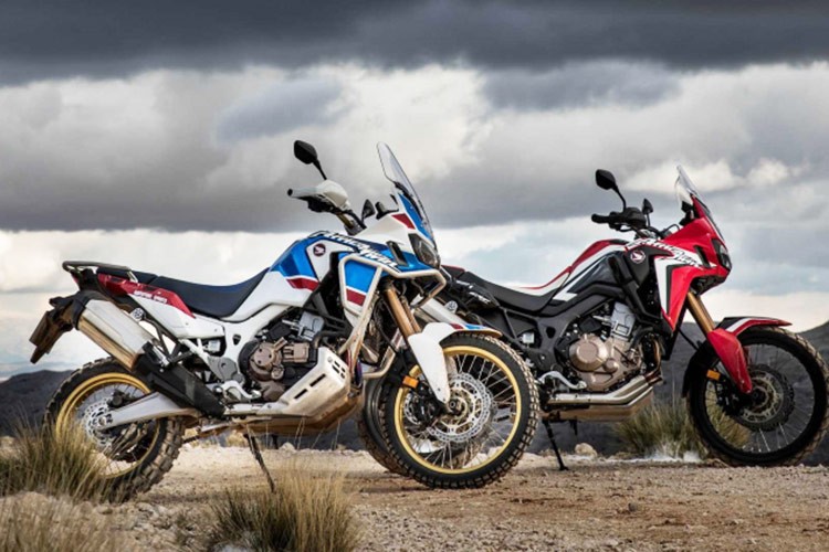 Honda Africa Twin gia tu 640,99 trieu dong tai Viet bi trieu hoi