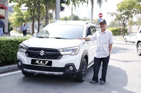 Nguoi dung danh gia Suzuki XL7 Hybrid moi tai Viet Nam