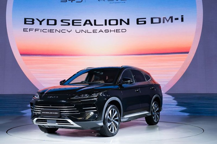 BYD Sealion 6 sap ve Viet Nam 