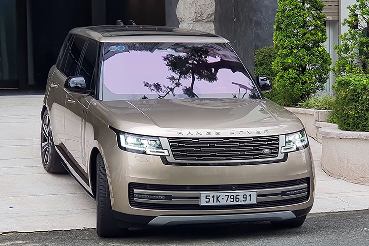 Cuong Do la lai Range Rover hon 10 ty 