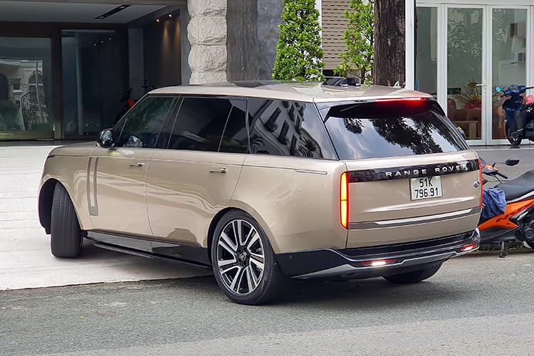 Cuong Do la lai Range Rover hon 10 ty 