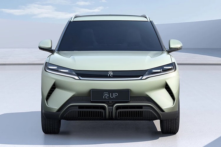 BYD Atto 2 ra mắt ngang cỡ Mitsubishi Xforce, chạy 312 km/sạc - Hình 3 BYD Atto 2 ra mat ngang co Mitsubishi Xforce, chay 312 km/sac-Hinh-3
