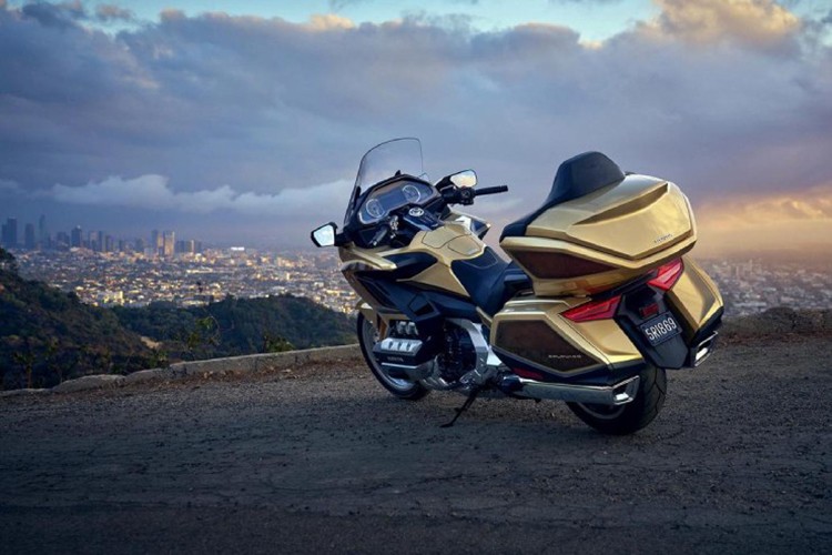 Honda Gold Wing 50th Anniversary "vàng vĩnh cửu" từ 634 triệu đồng - Hình 3 Honda Gold Wing 50th Anniversary
